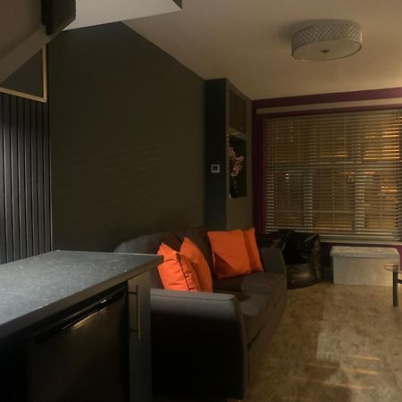 Liverpool City Centre Apartment Sleeps 4, Free Parking Buitenkant foto