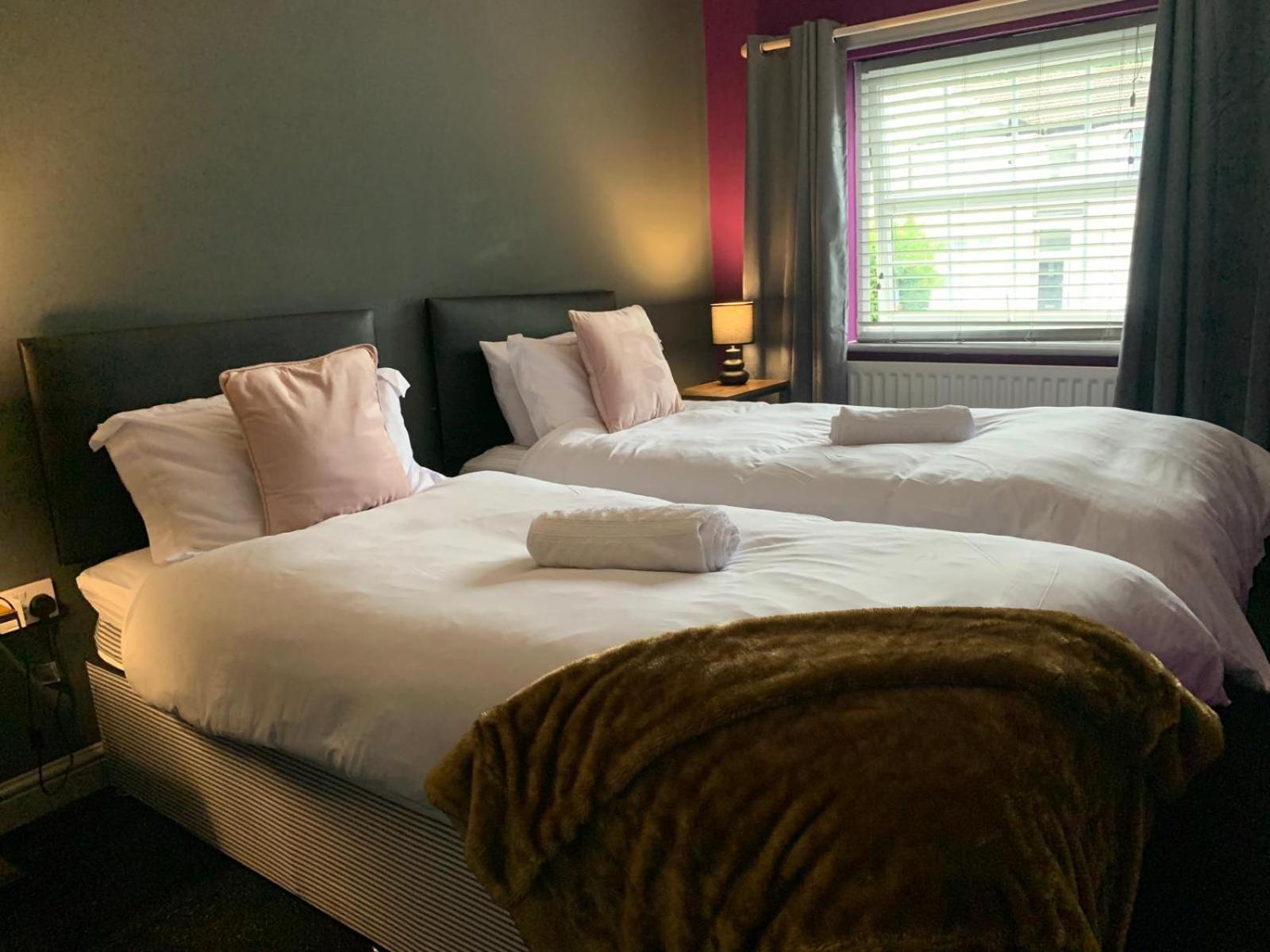 Liverpool City Centre Apartment Sleeps 4, Free Parking Buitenkant foto